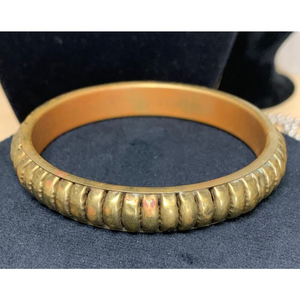 Vintage brass decorative bangle bracelet